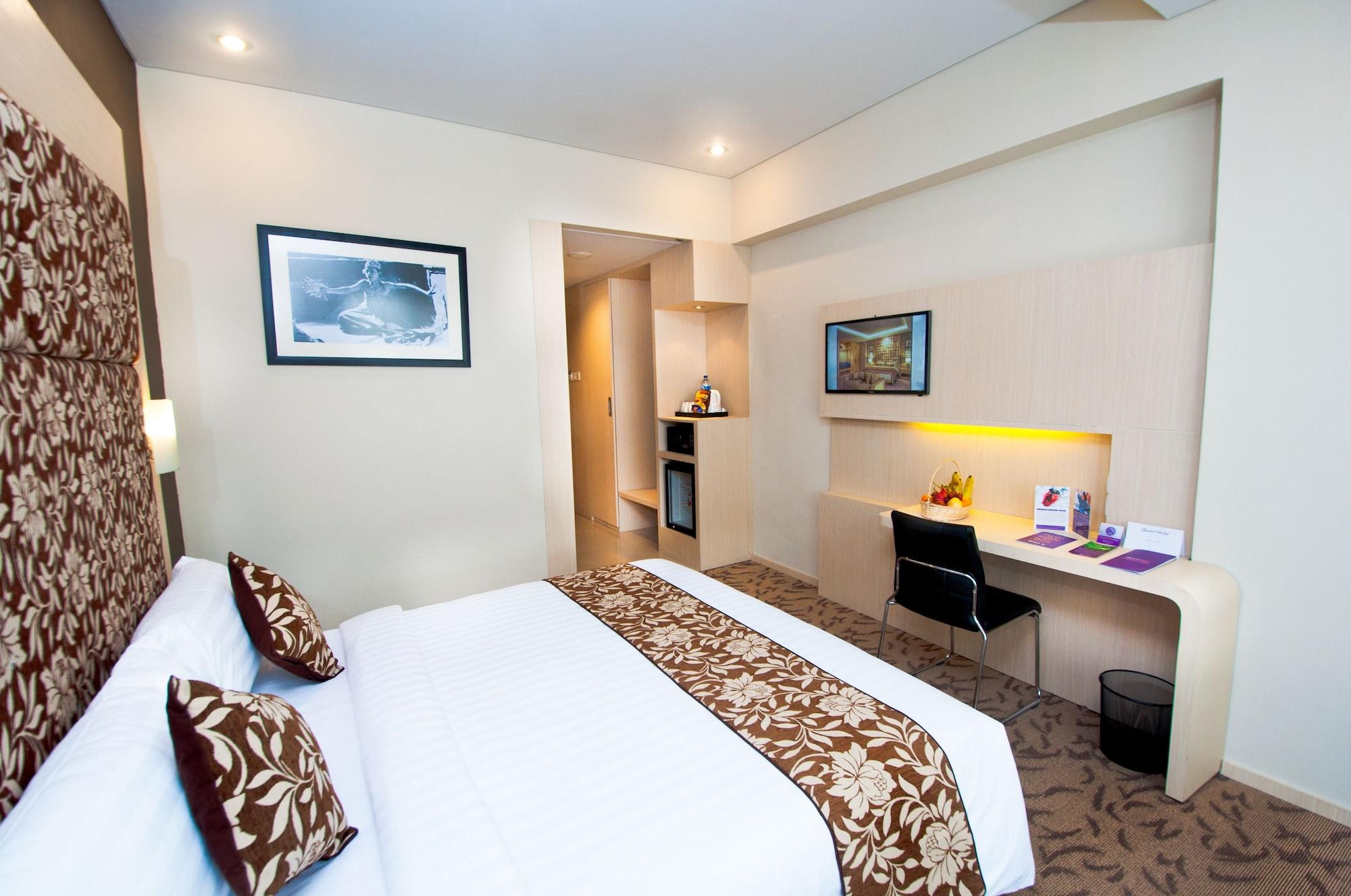 Hotel Quest San Denpasar By Aston Extérieur photo