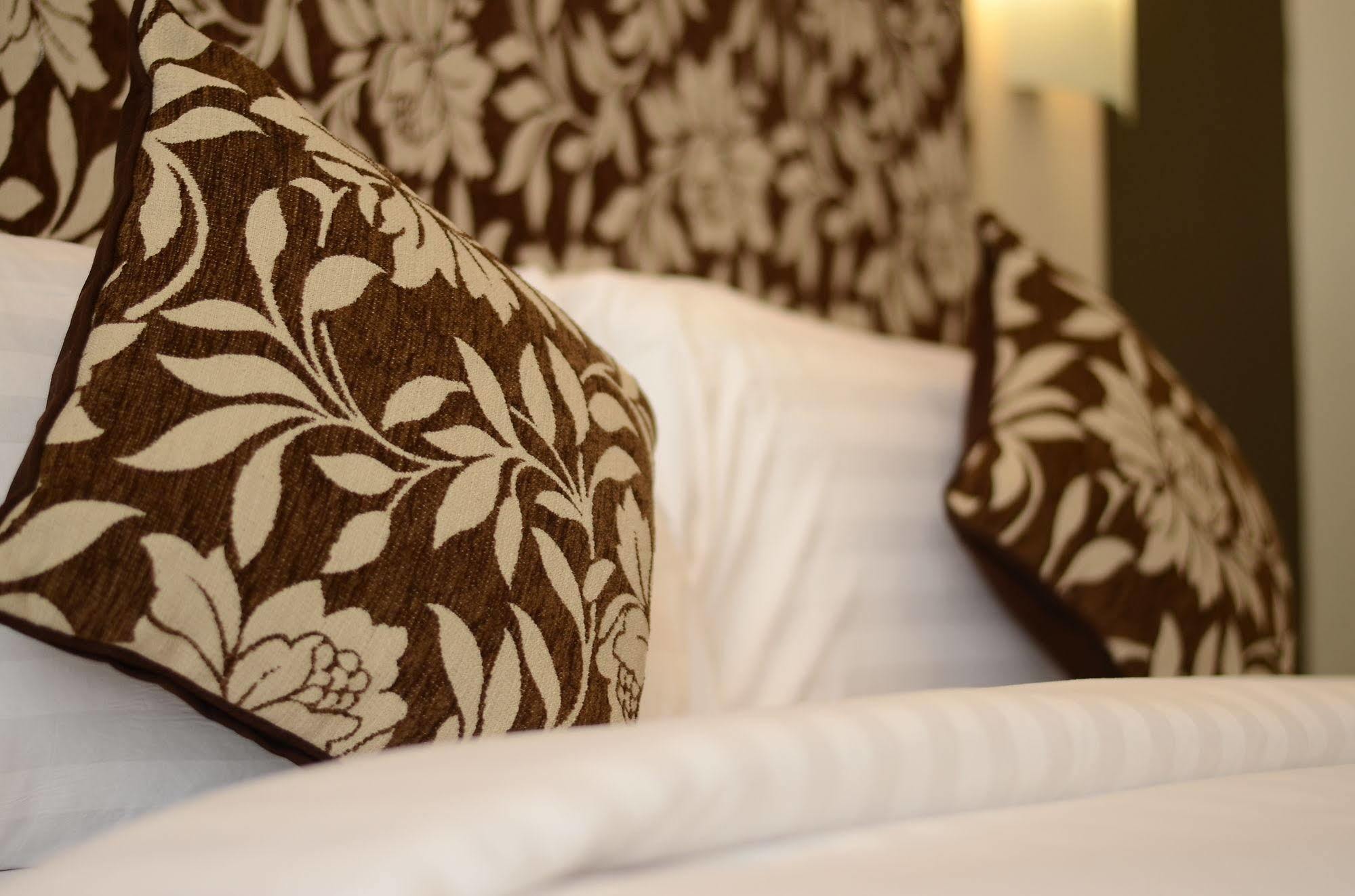 Hotel Quest San Denpasar By Aston Extérieur photo
