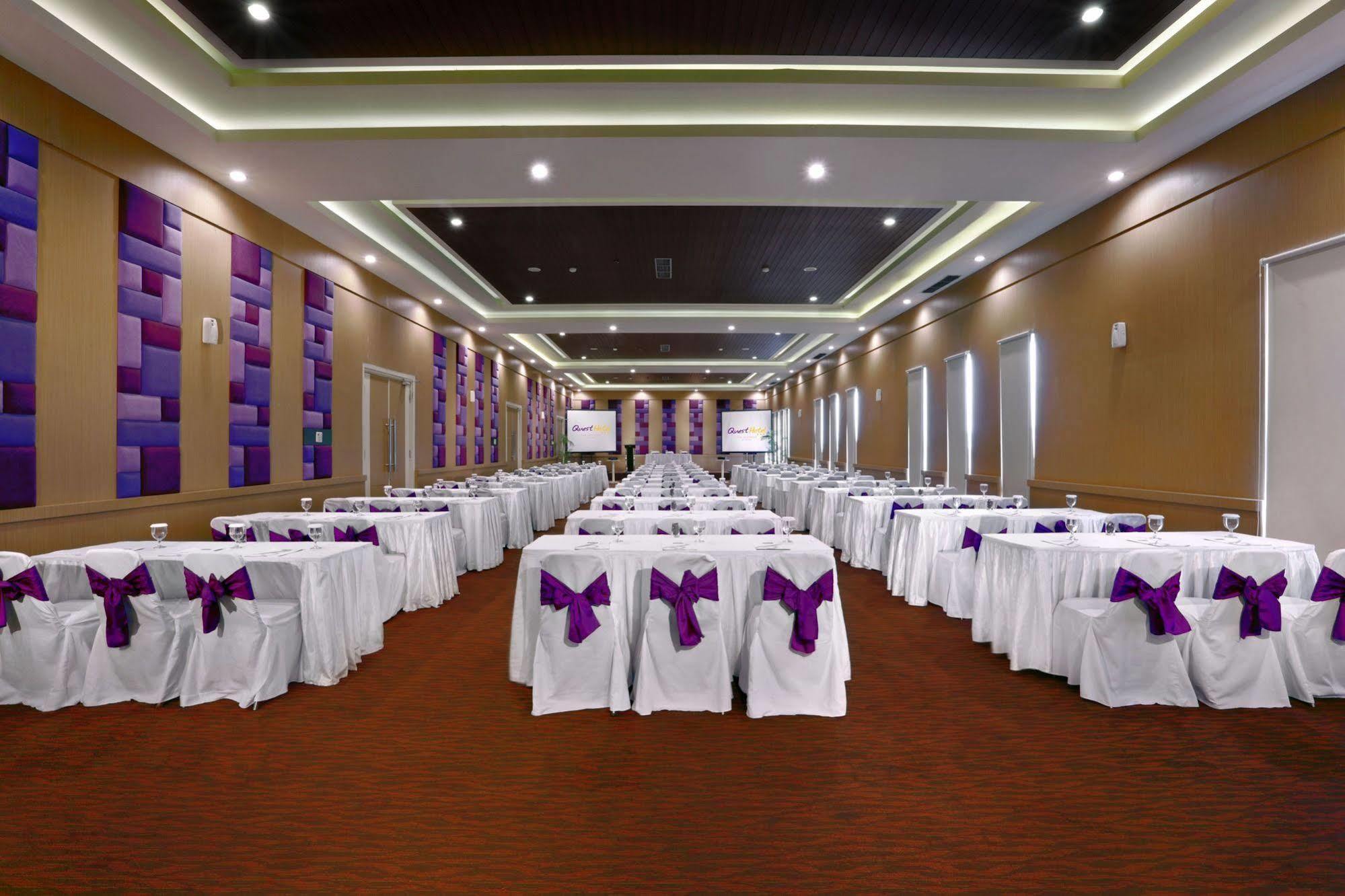 Hotel Quest San Denpasar By Aston Extérieur photo
